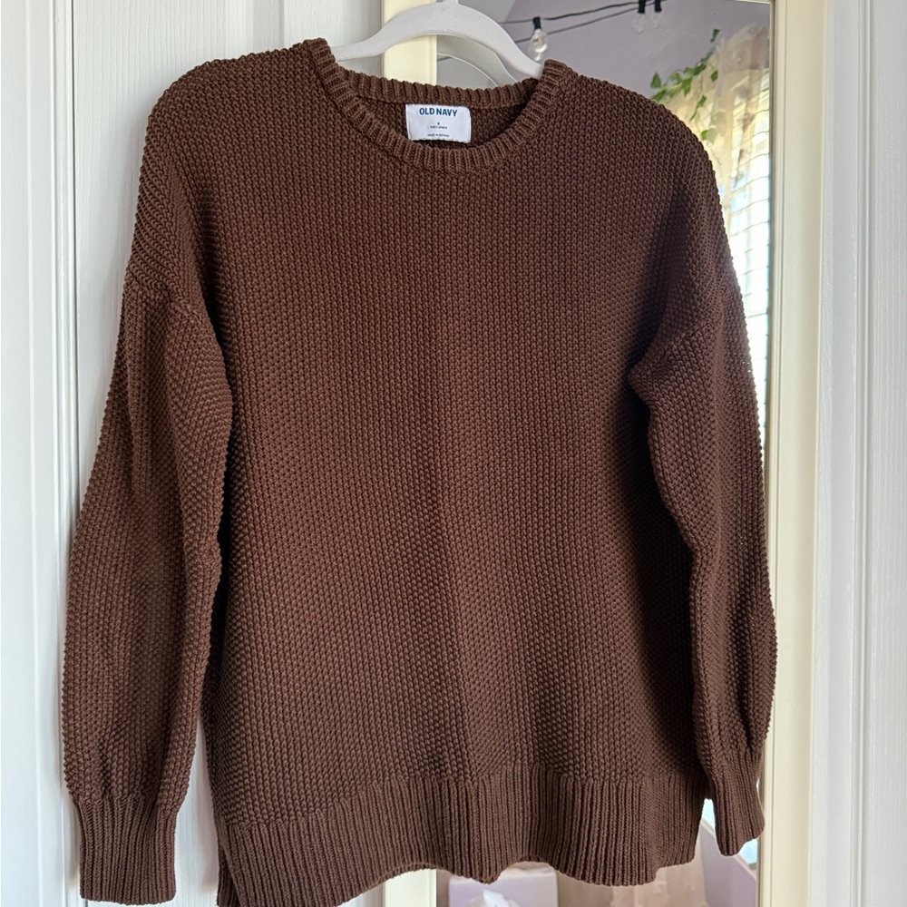 Old Navy Brown Crewneck Sweater with Ribbed Details